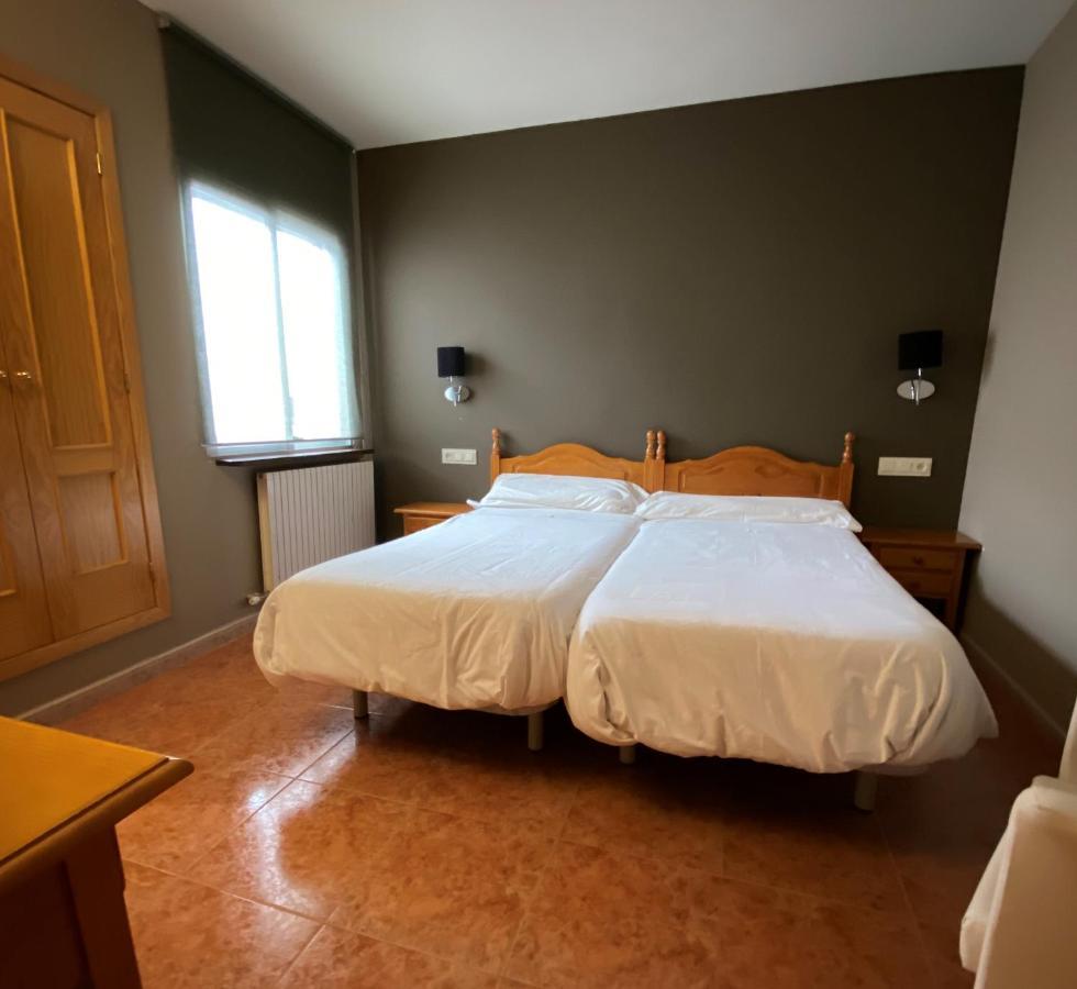 Hotel Casa Custodio La Puebla de Roda المظهر الخارجي الصورة